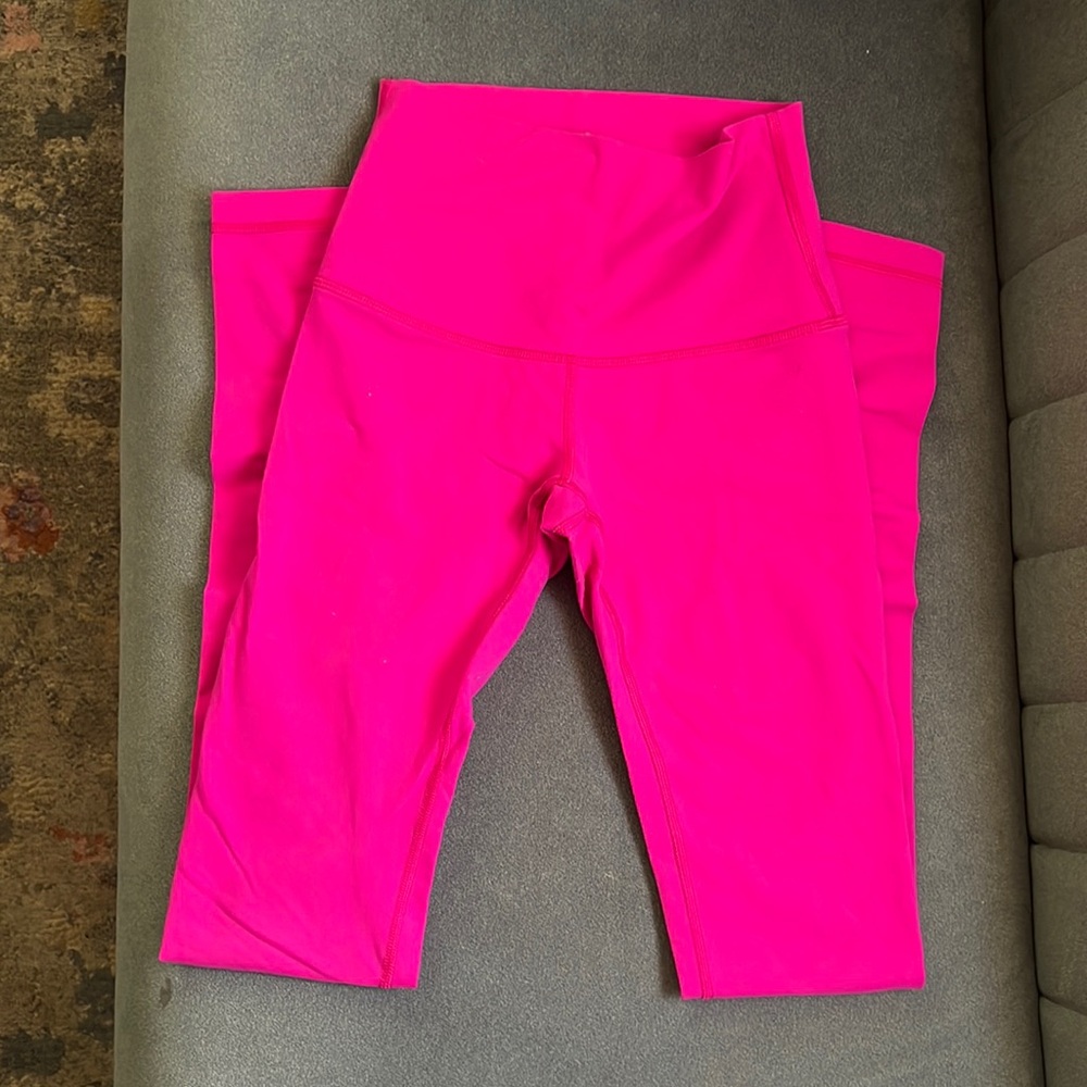 Pink lululemon leggings